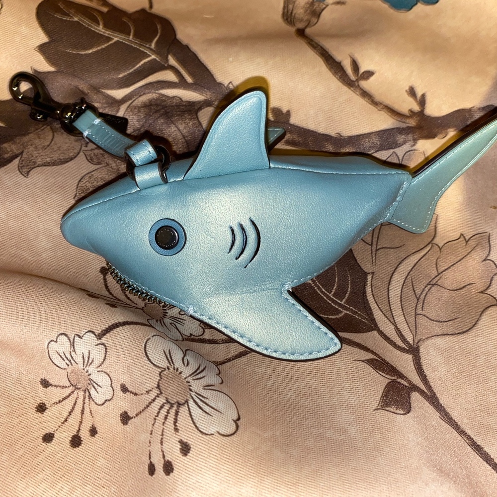 COACH Shark Sharky Leather Coin Case 27127 NWT